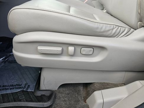 Used 2014 Honda Odyssey EX-L image 29