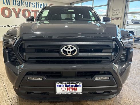 New 2025 Toyota Tacoma SR5 image 5