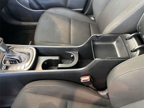 Used 2024 Hyundai Kona SE image 22