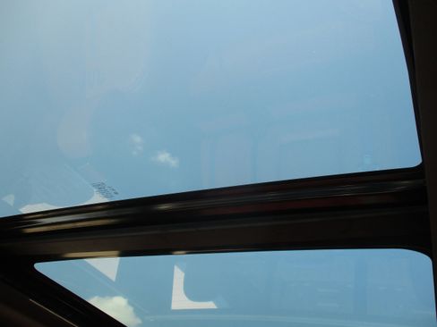 Used 2018 Ford F150 King Ranch w/ Equipment Group 601A Luxury AWD/4WD image 36