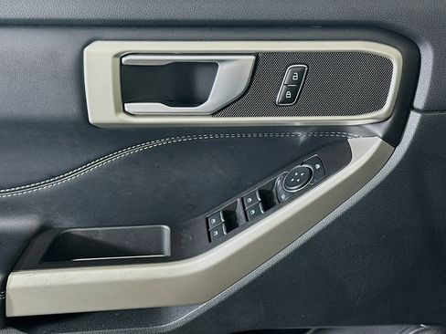 Used 2023 Ford Explorer XLT w/ Equipment Group 202A image 15