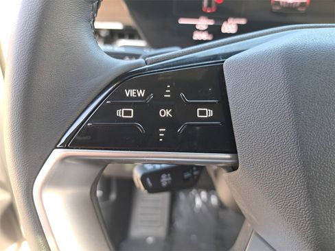 Certified 2025 Audi Q6 e-tron Premium w/ Convenience Package image 17