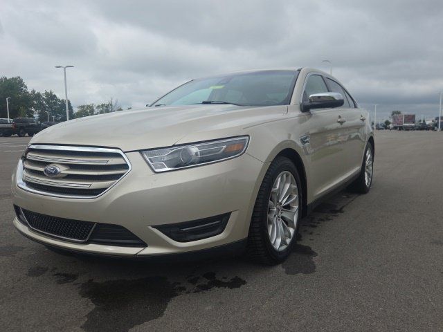 Used 2018 Ford Taurus Limited FWD image 2