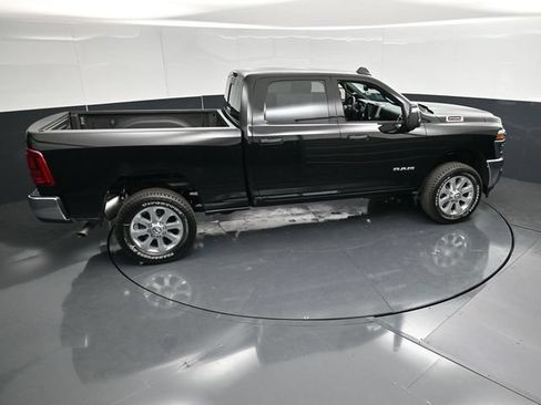New 2026 RAM 2500 Big Horn AWD/4WD image 44