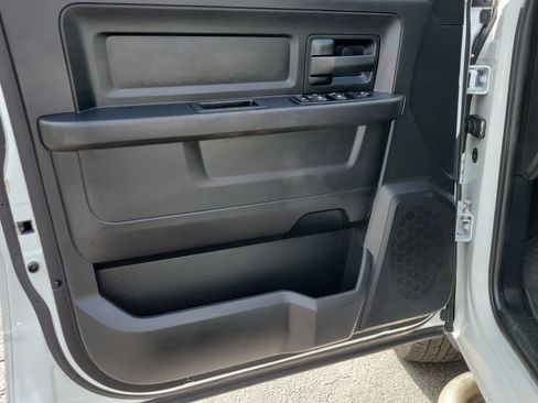 Used 2015 RAM 1500 Tradesman w/ Popular Equipment Group AWD/4WD image 16