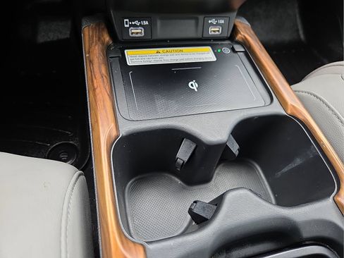 Used 2020 Honda CR-V Touring image 18