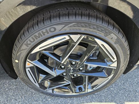 New 2026 Kia K4 GT-Line image 11