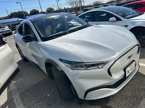 Used 2023 Ford Mustang Mach-E Premium image 2