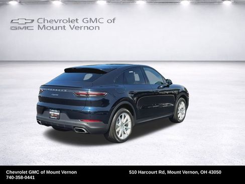 Used 2022 Porsche Cayenne Coupe image 5