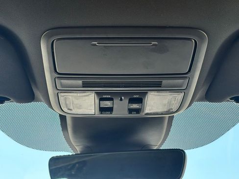 Used 2024 Honda Odyssey Sport image 31