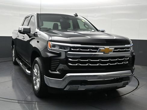 Used 2024 Chevrolet Silverado 1500 LTZ RWD image 8
