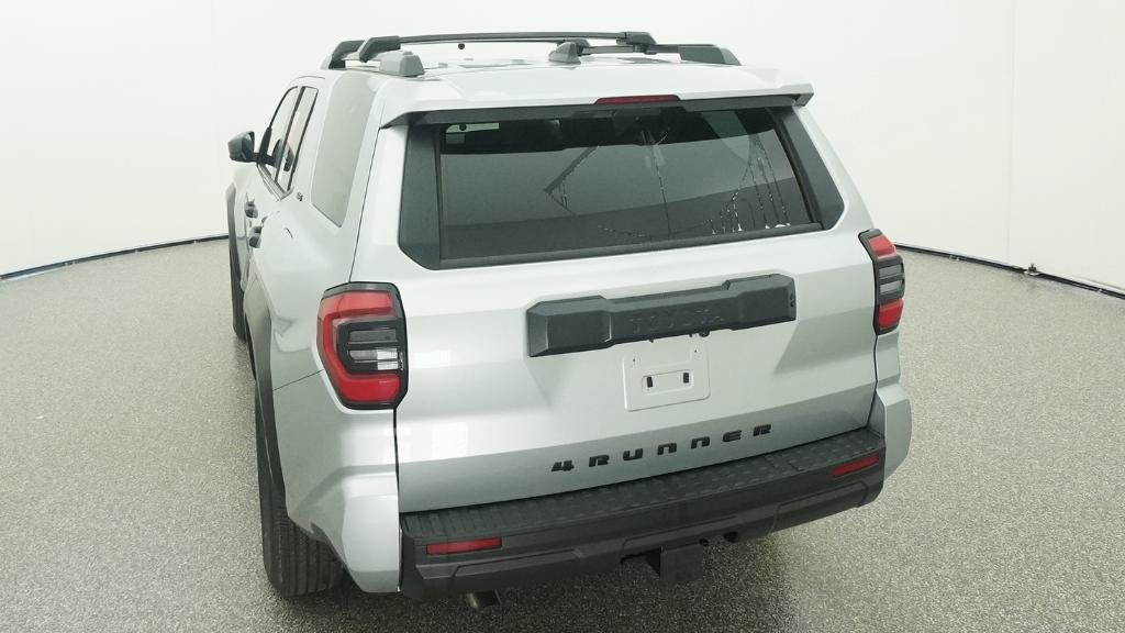 Certified 2026 Toyota 4Runner SR5 AWD/4WD image 17