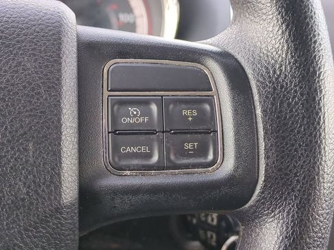 Used 2014 Dodge Grand Caravan SXT image 27