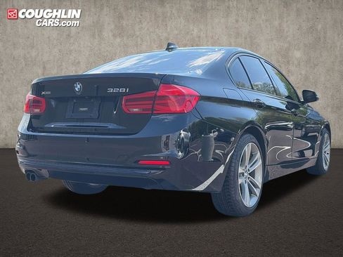 Used 2016 BMW 328i xDrive Sedan AWD/4WD image 8