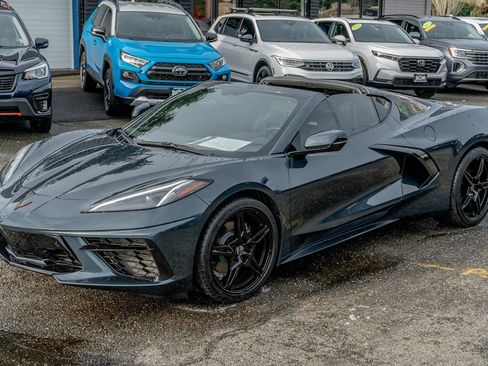 Used 2020 Chevrolet Corvette Stingray Coupe w/ 1LT image 5