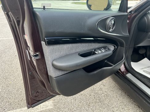Used 2016 MINI Cooper Clubman FWD image 27