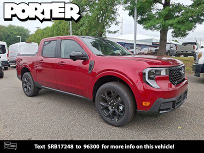New 2025 Ford Maverick Lariat w/ Black Appearance Package