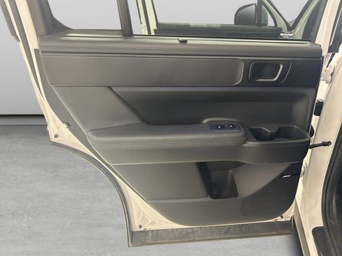 Used 2025 Hyundai Santa Fe Calligraphy FWD image 13