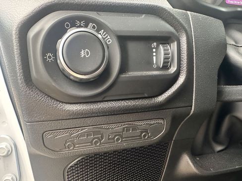 Used 2025 Jeep Wrangler Unlimited Sport AWD/4WD image 21