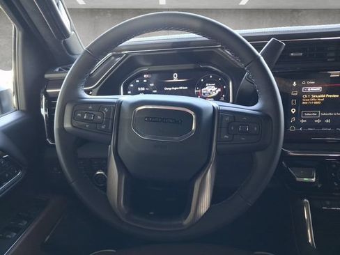 Used 2025 GMC Sierra 2500 Denali Ultimate AWD/4WD image 27