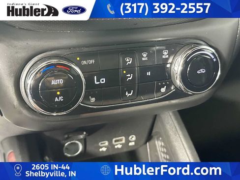 Used 2023 Chevrolet TrailBlazer RS w/ Convenience Package AWD/4WD image 18
