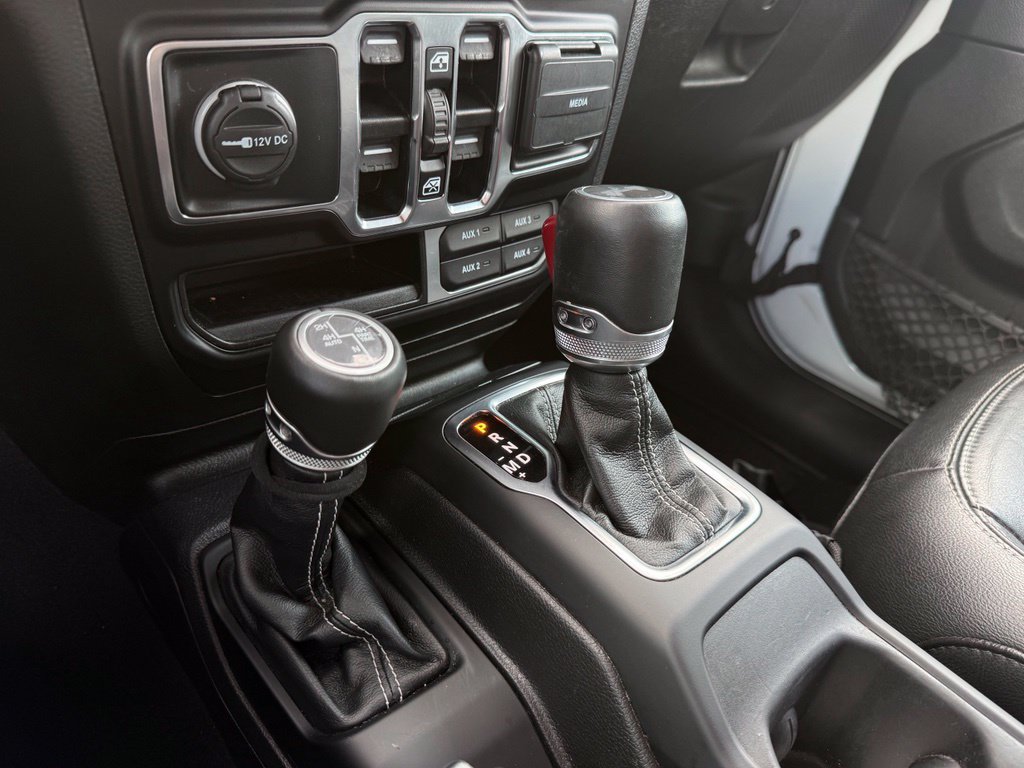 Used 2021 Jeep Wrangler Unlimited Sport AWD/4WD image 17