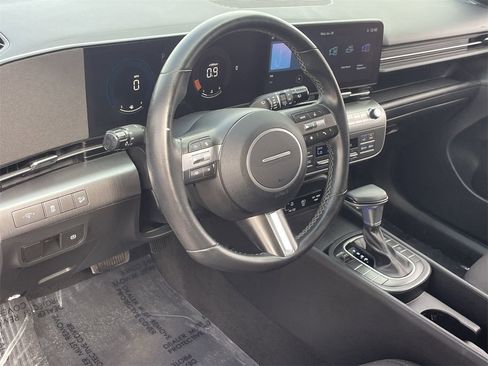 Certified 2024 Hyundai Kona SEL image 17