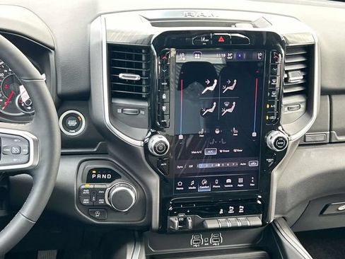 New 2027 RAM 1500 4x4 Crew Cab image 15