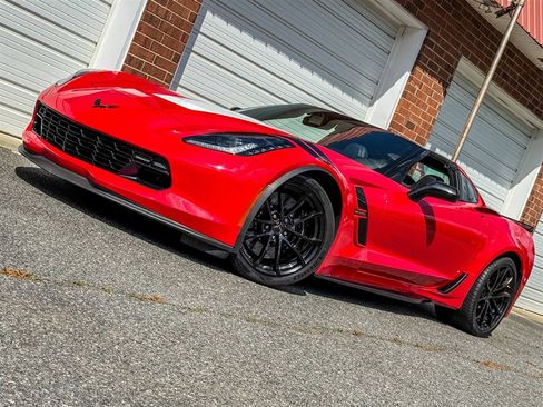 Used 2019 Chevrolet Corvette Grand Sport image 8