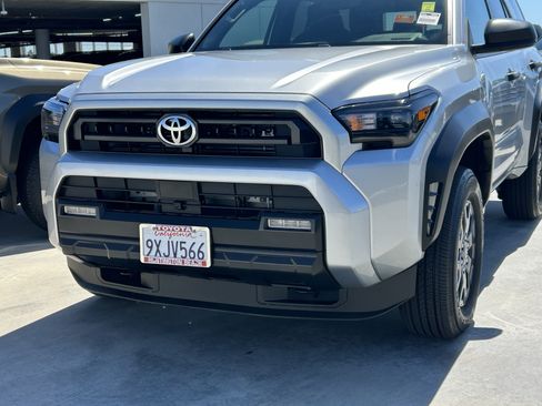 Certified 2026 Toyota 4Runner SR5 AWD/4WD image 7