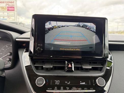 Used 2024 Toyota Corolla LE image 25