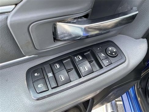 Used 2017 RAM 2500 Big Horn image 26