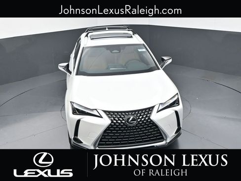 New 2025 Lexus UX 300h FWD image 24