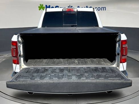 Used 2023 RAM 1500 Laramie AWD/4WD image 9