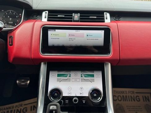 Used 2022 Land Rover Range Rover Sport HST image 27
