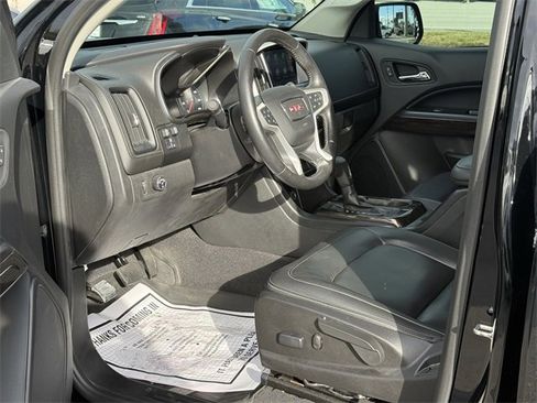 Used 2020 GMC Canyon SLT w/ Driver Alert Package image 14