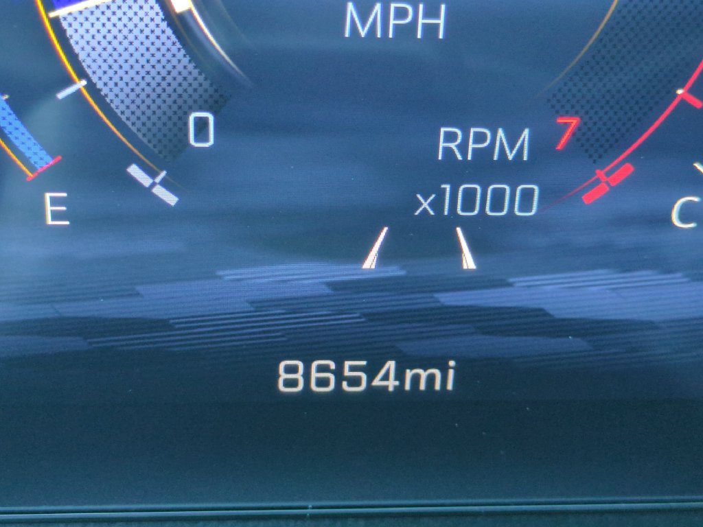 Used 2025 Chevrolet Traverse RS FWD image 30