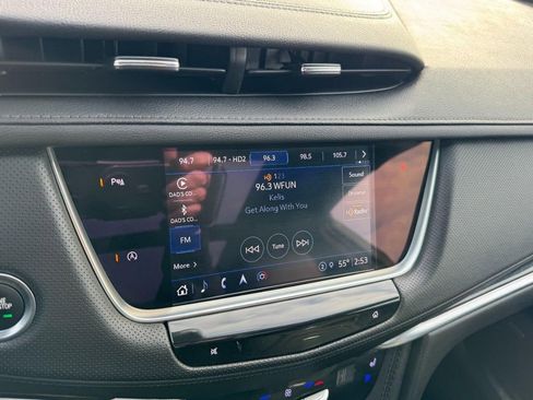 Used 2023 Cadillac XT5 Premium Luxury image 20