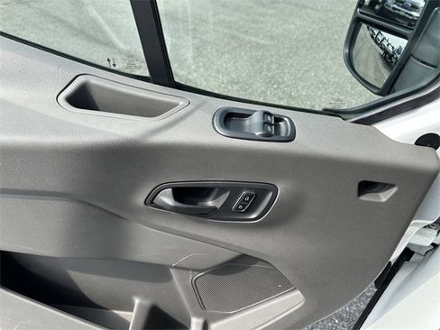 Certified 2024 Ford Transit 250 Low Roof w/ Exterior Upgrade Package image 28