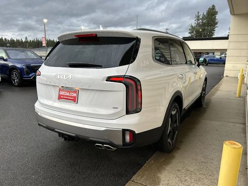 New 2025 Kia Telluride EX image 4