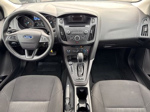 Used 2015 Ford Focus S image 19
