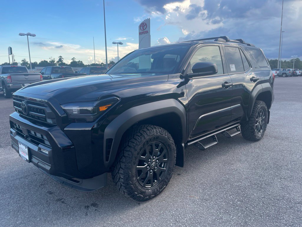 New 2026 Toyota 4Runner SR5 AWD/4WD image 3