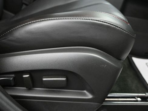 Used 2013 Chevrolet Equinox LTZ image 8