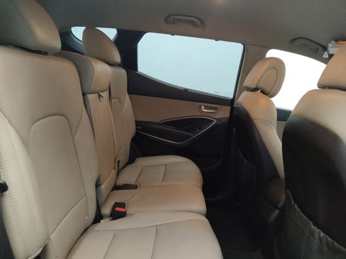 Used 2017 Hyundai Santa Fe Sport image 19