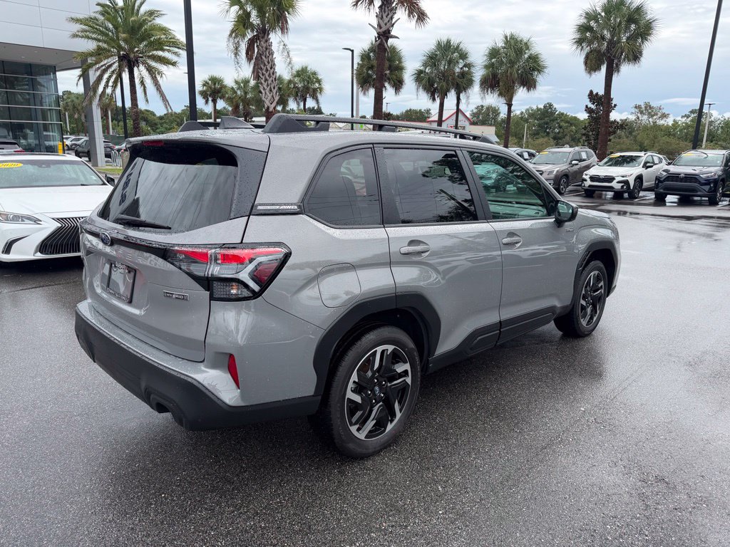 Used 2026 Subaru Forester Touring AWD/4WD image 3