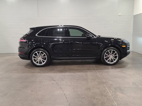 New 2026 Porsche Cayenne image 8