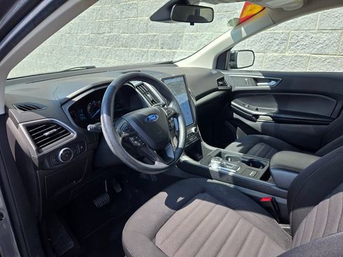 Used 2022 Ford Edge SE w/ Black Appearance Package AWD/4WD image 13