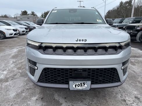 New 2026 Jeep Grand Wagoneer Limited w/ Premium Group II image 8