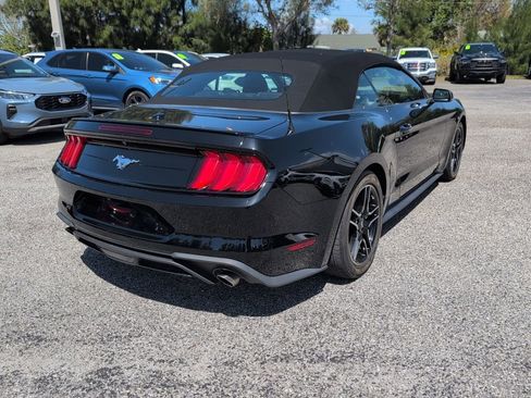Used 2020 Ford Mustang Premium image 3