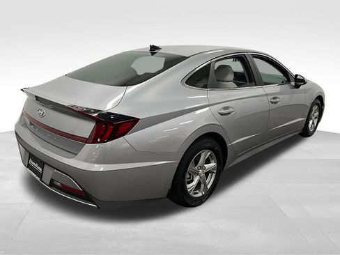 Used 2023 Hyundai Sonata SE image 8